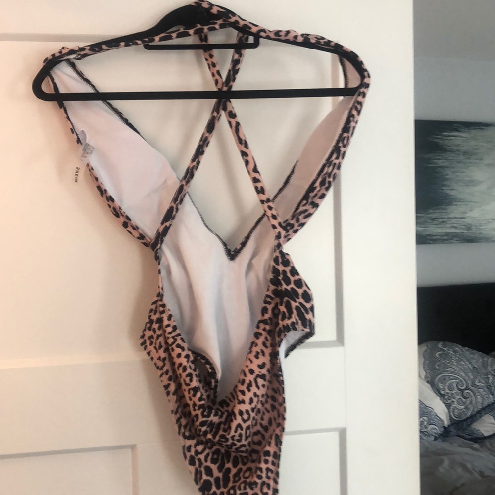 Bathing suit - Picture 2 of 2